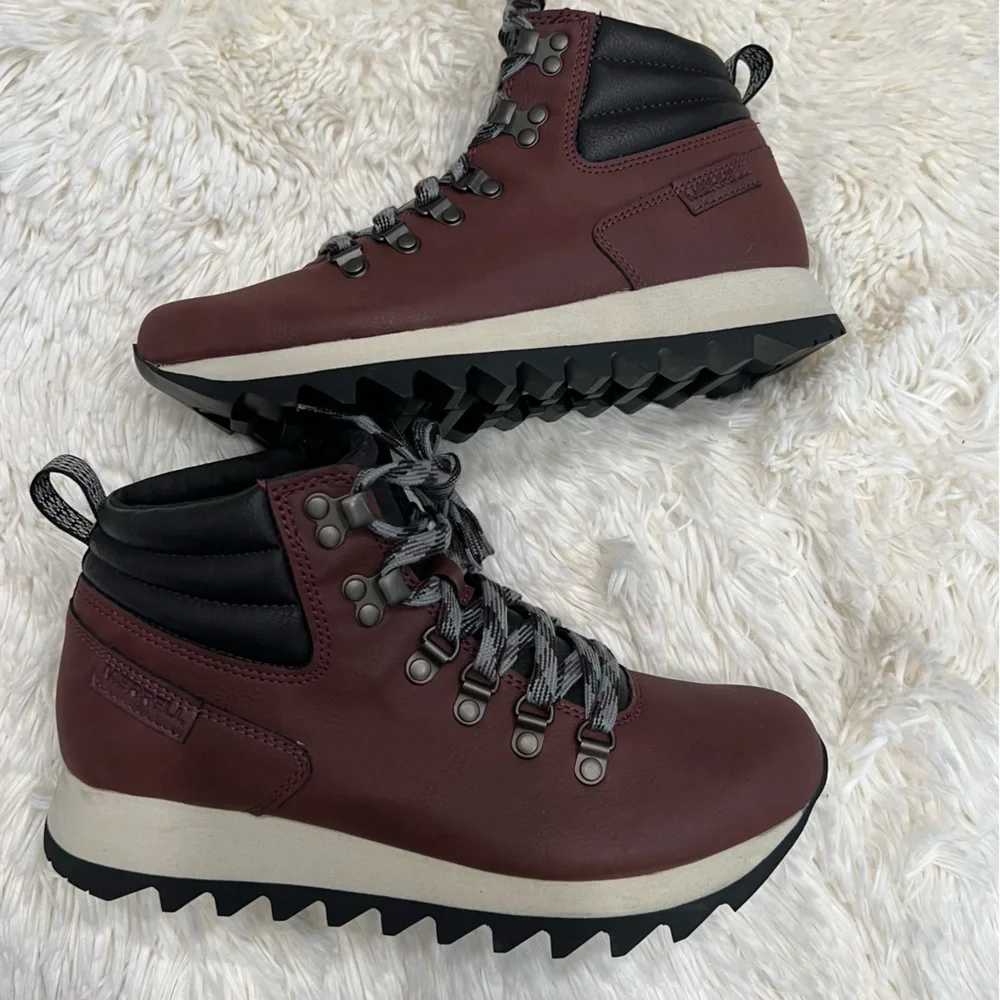 Merrell Women alpine hike hiker‎ burgundy boots size 8